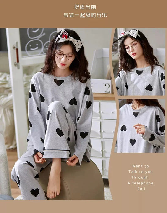 Comfortable Whimsical Hearts Printed Enchanting Night Suit Loungewear For Ladies